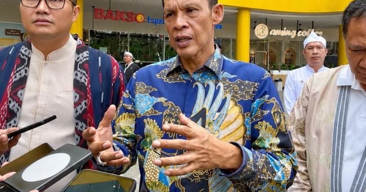 Jaro Ade Imbau Warga Kabupaten Bogor Hemat Air di Musim Kemarau