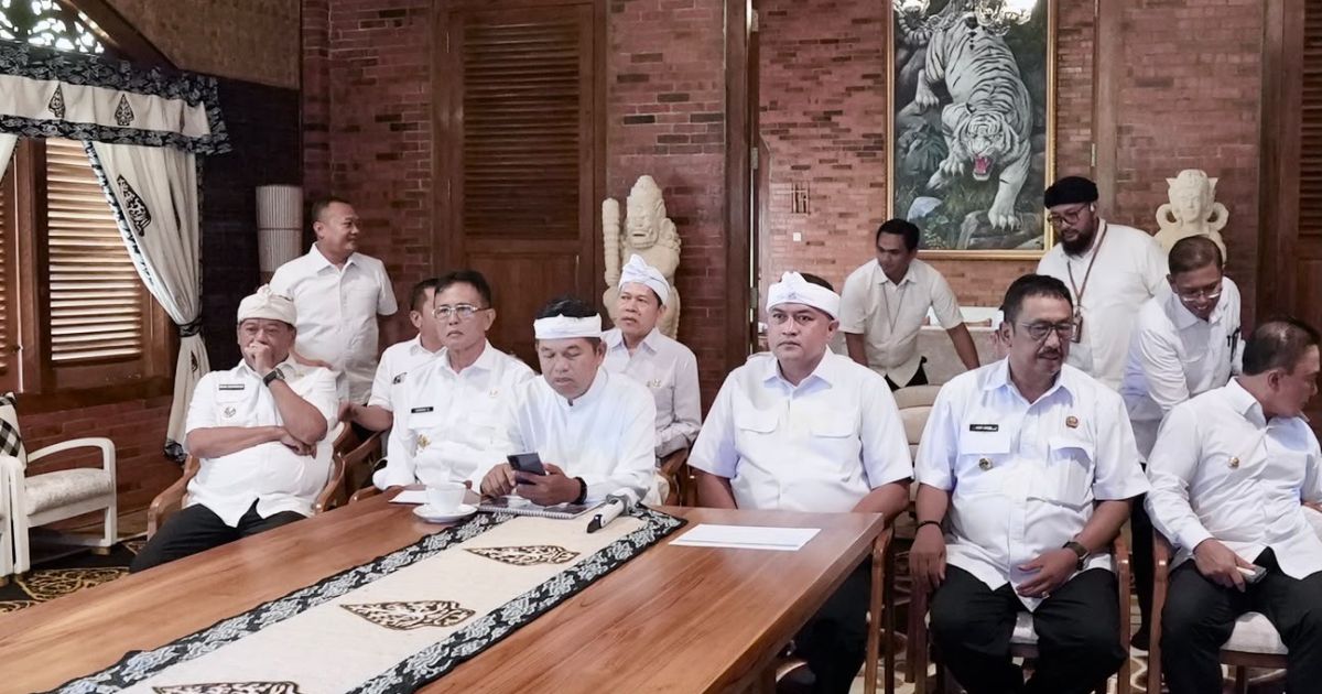 Bupati Bogor Rudy Susmanto hadir daring dalam peresmian Inpres Jalan Daerah bersama Presiden Prabowo di Lembur Pakuan Subang (Dok. Diskominfo Kabupaten Bogor)