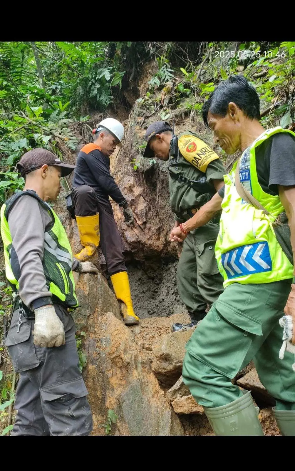 Gelar Razia Penambang Emas Ilegal, PT Antam Tegaskan Operasi Terus Berlanjut
