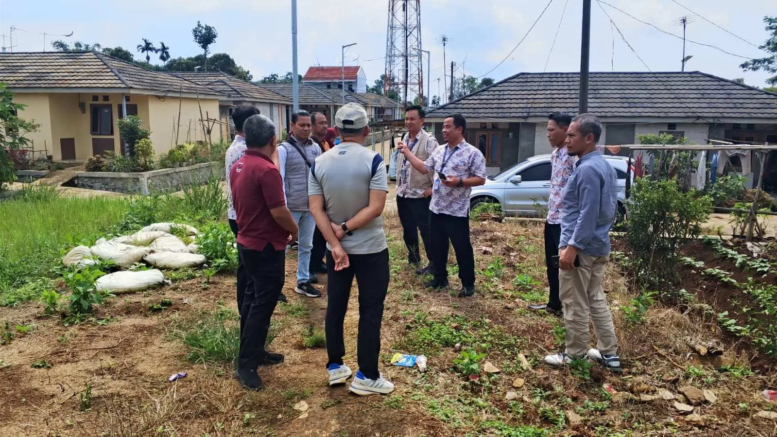 Dinkes Kabupaten Bogor Tinjau Lahan Baru Puskesmas Curugbitung di Nanggung