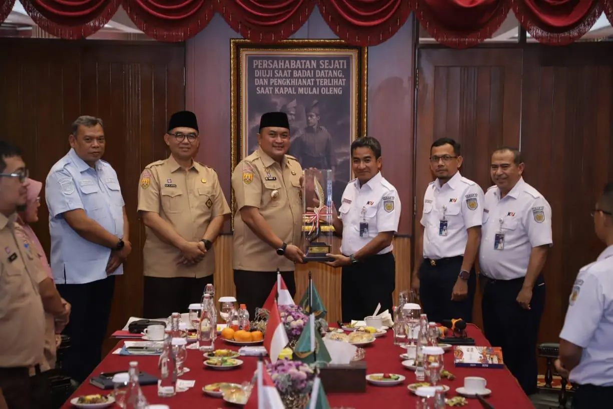 Rudy Susmanto dan PT KAI Sepakat Perkuat Sinergi Pengembangan Transportasi Terpadu di Bogor
