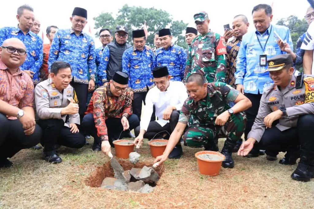 Hadiri Ground Breaking KDMP di Parung, Jaro Ade Dukung Penuh Pembangunan Koperasi Desa Merah Putih