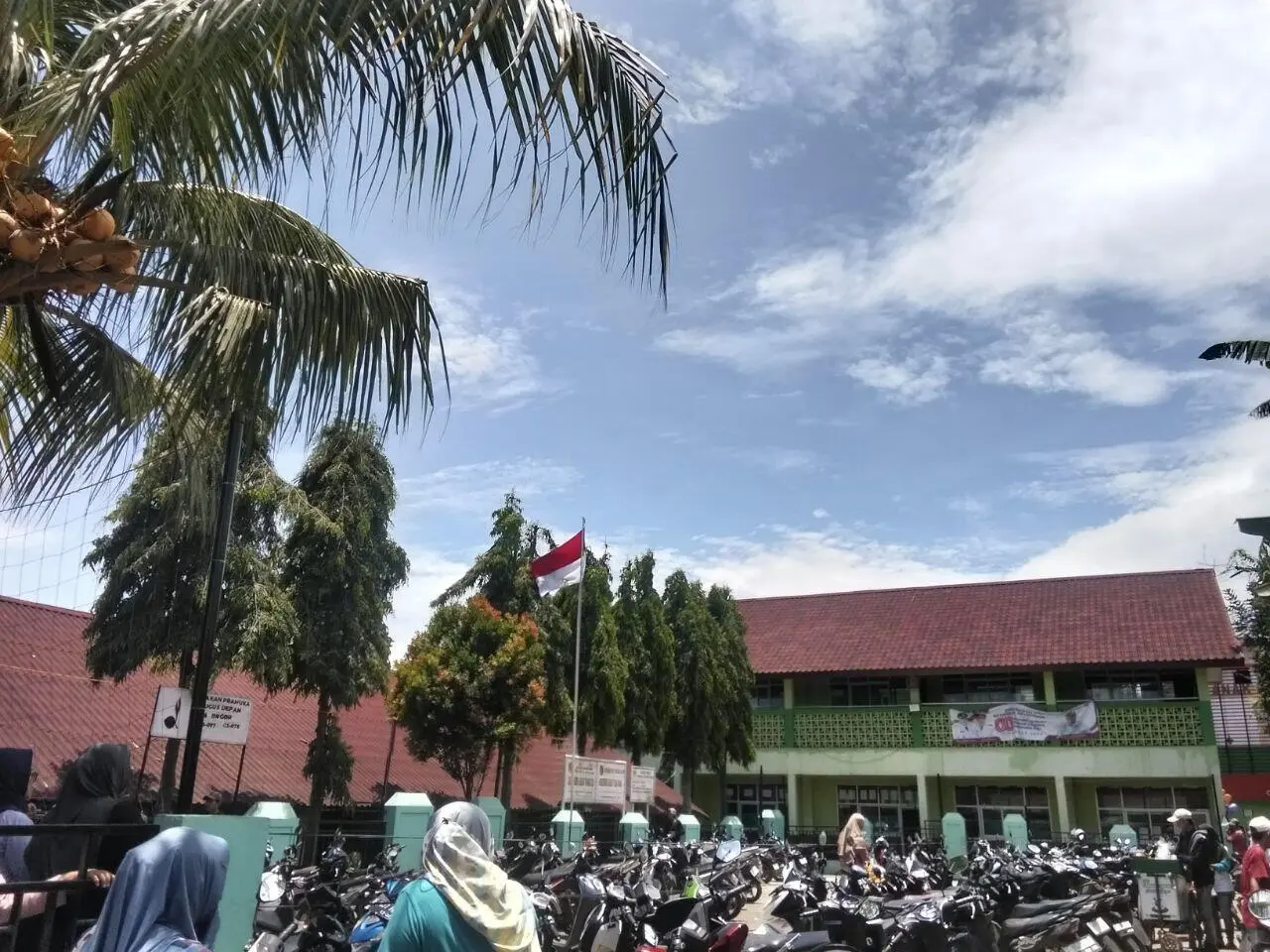 Dana PIP Diduga Diselewengkan, Ratusan Wali Murid Geruduk SMK Anak Bangsa di Cigudeg
