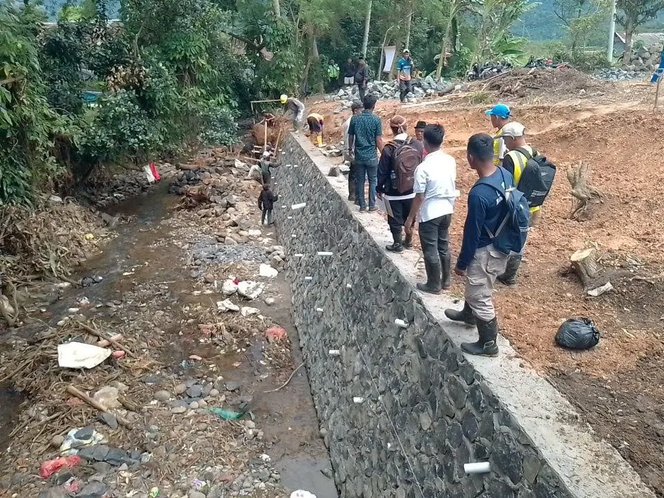 Pembangunan TPT Pasir Ciung Dimonitor Ketat, UPT Irigasi Pastikan Proyek Sesuai Kontrak