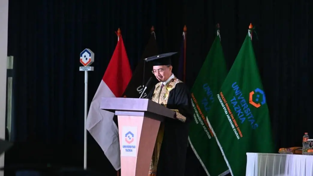 Wisuda XXI Universitas Tazkia Cetak 383 Lulusan Siap Bersaing di Industri Halal Global