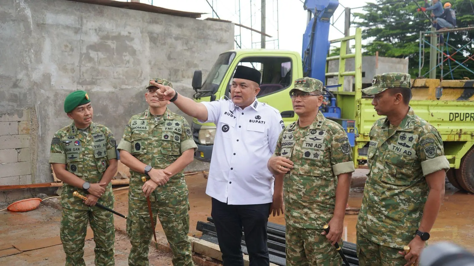 Rudy Susmanto Bersama Pangdam III Siliwangi Tinjau Kesiapan KKMP Pakansari