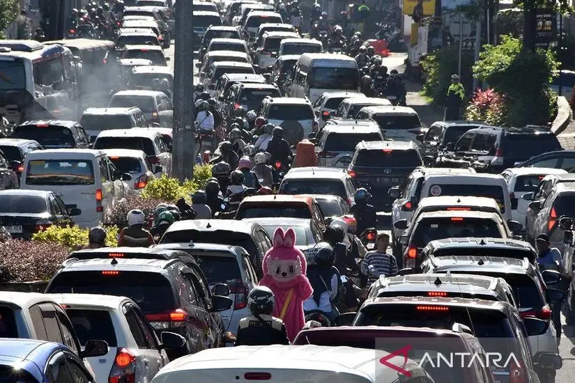 80.000 Kendaraan Padati Jalur Puncak Bogor di H+2 Lebaran 2026